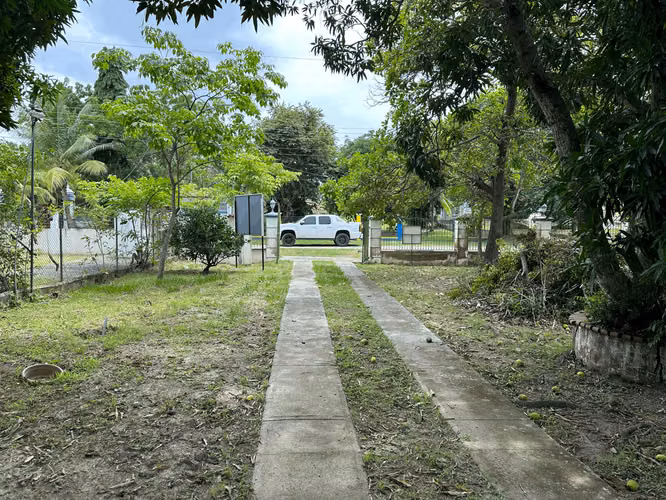 Casa de la Playa de 4 Recamaras - Lote 1500 M2 - Imagen 13