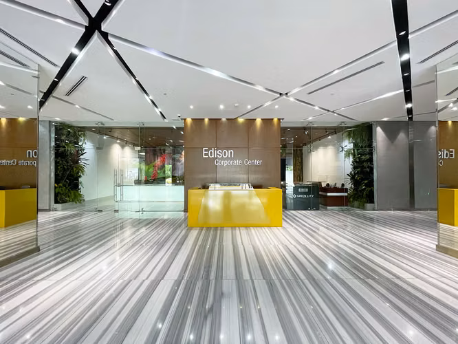 Transístmica, Edison Corporate Center