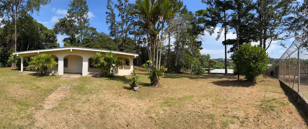 VENDO TERRENO CON CASA EN ARRAIJAN