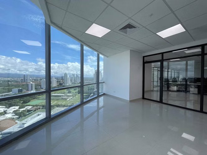 ALQUILER DE OFICINA AMOBLADA EN FINANCIAL PARK COSTA DEL ESTE - Imagen 7