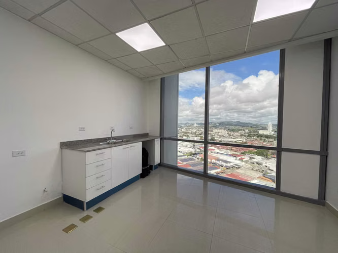 ALQUILER DE OFICINA AMOBLADA EN FINANCIAL PARK COSTA DEL ESTE - Imagen 8