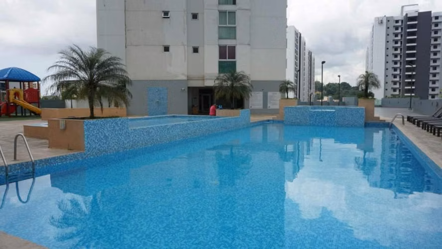 Melissa Foster Luxury Vende Hermoso Apartamento en PH Kings Park, Condado del Rey MF1270