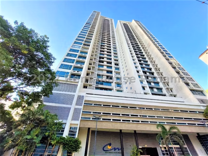 Venta de Apartamento de 147 m2 en PH Cabomarzo, San Francisco 26-1097GG