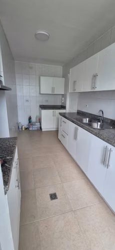 Apartamento en Vía Argentina – El Cangrejo | 123 m² / 3 Recámaras / 2 Baños / 2 Estac. / $195,000
