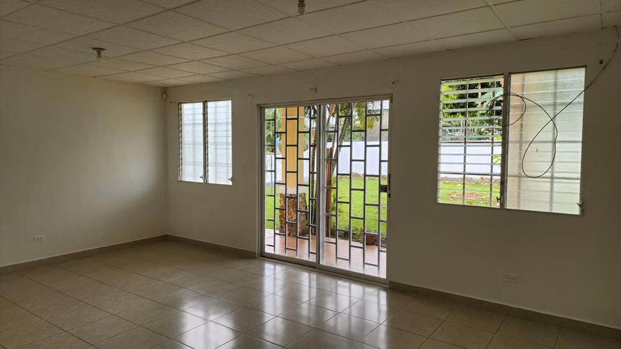 $145,000 | Urb. Villa Las Palmeras | 640m2 | Sector Villas de Arraiján