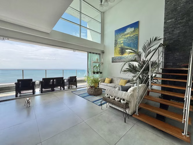 Apartamento en Venta – PH Náutica, Coco del Mar