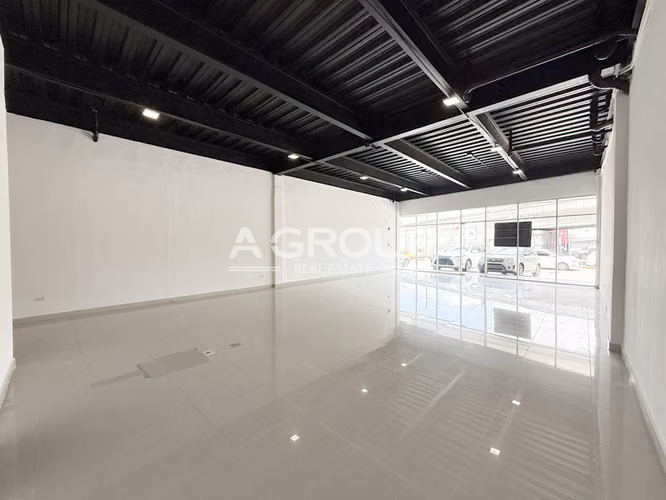 Oportunidad – Local Comercial en Galería Cincuentenario
