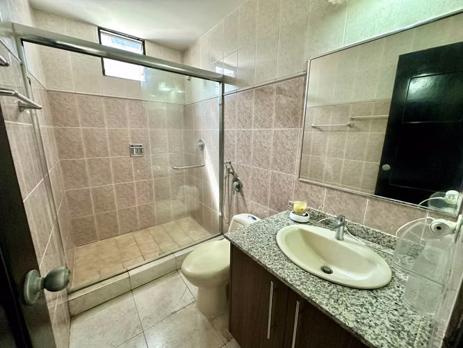 Se vende apartamento en Marbella, Ph Ebbelle