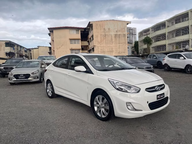 HYUNDAI ACCENT 2019 FULL EXTRAS