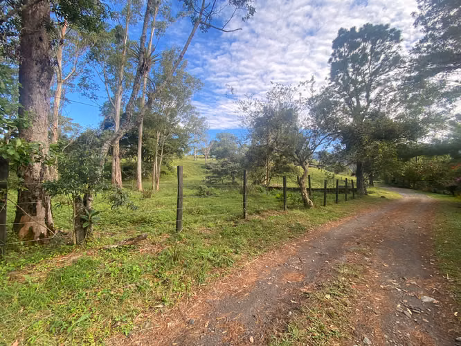 SE VENDE LOTE TITULADO CERCA DEL PUEBLO DE VOLCÁN