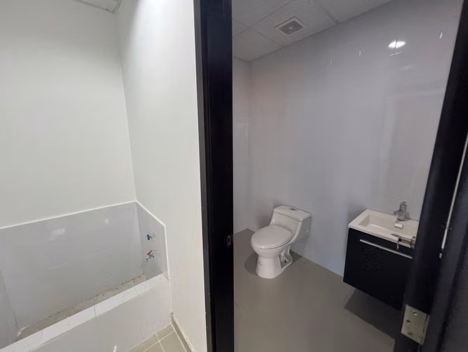 Alquiler de oficina - Office One Tower