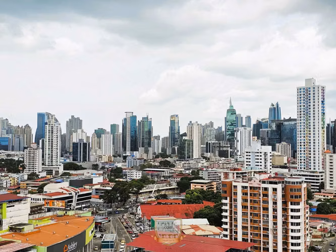 Venta de Apartamento en P.H. Torre Delta – Vista Hermosa. SD