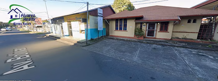 ID# CB-0066 Oficinas en venta ubicadas en el centro de David