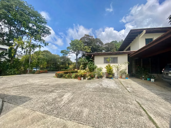 LA LOMA CASA TERRENO EN VENTA - Imagen 3
