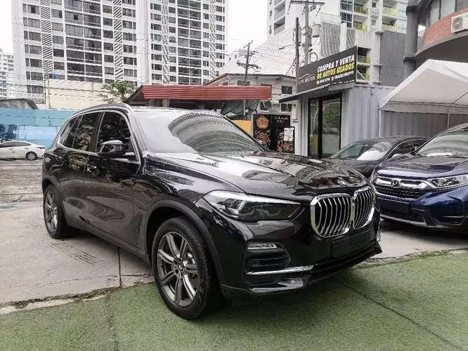 BMW X5 2020 XDRIVE40i IMPECABLE