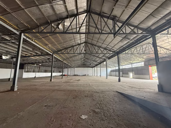 Alquiler de Galera en Mañanitas, Tocumen, 750m2