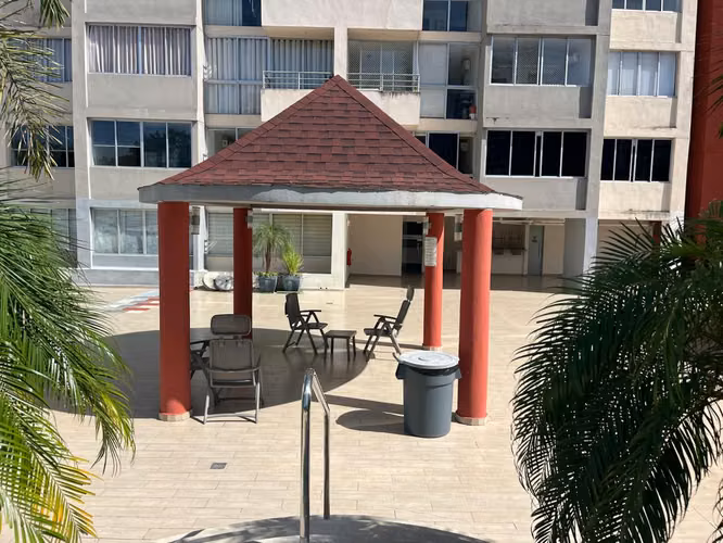 Banco Vende apartamento en PH Sky Park Carrasquilla - Imagen 18