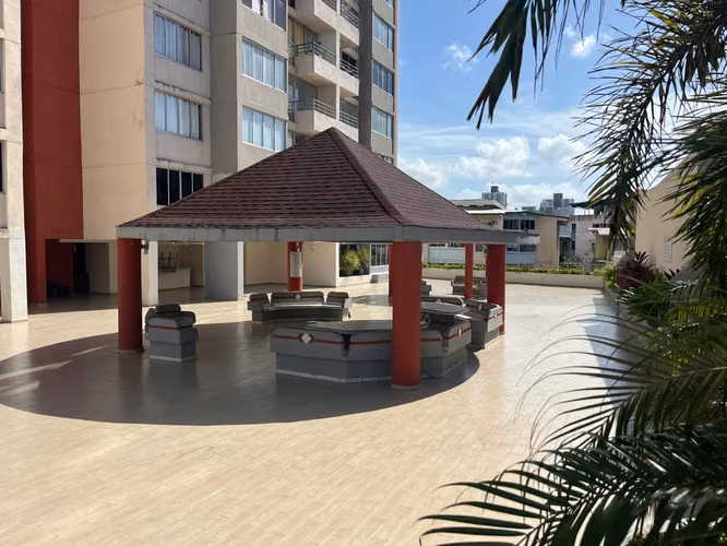 Banco Vende apartamento en PH Sky Park Carrasquilla - Imagen 19