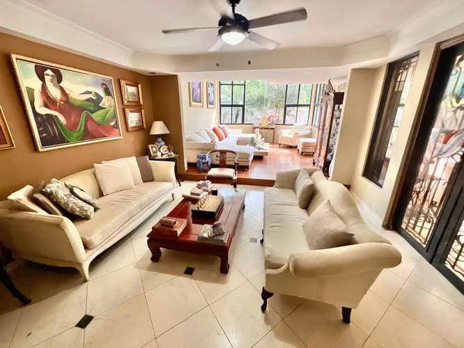 ALTOS DE PANAMÁ CONDADO DEL REY VILLAS DE VIZCAYA CASA EN VENTA