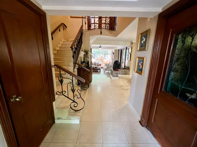 ALTOS DE PANAMÁ CONDADO DEL REY VILLAS DE VIZCAYA CASA EN VENTA