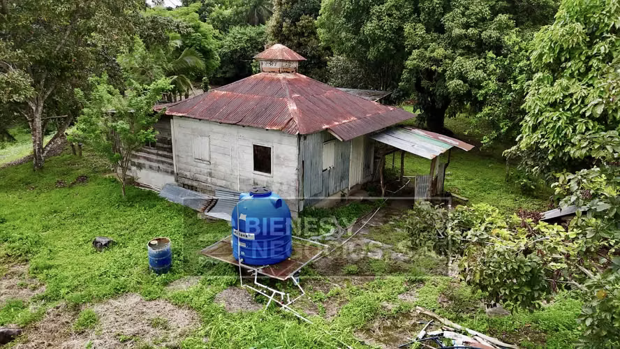 Terreno en Chiriqui, Bugaba, 3.7 hectáreas en Bijagual con Casa
