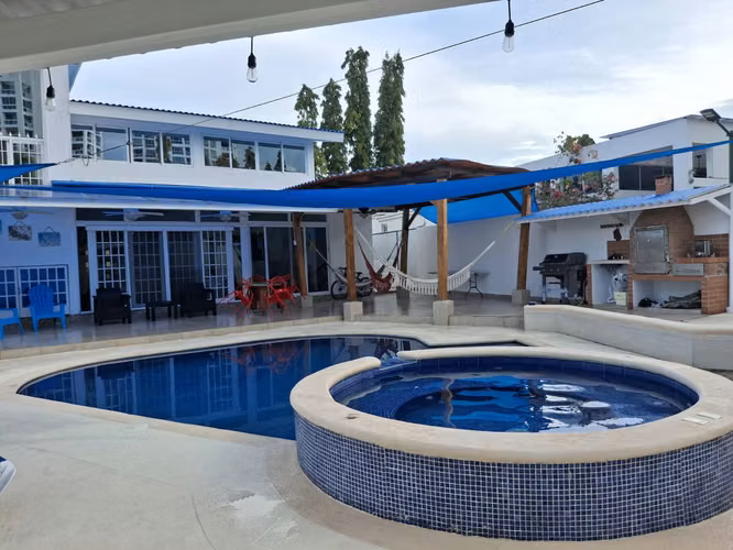 Se Vende Espectacular Villa Semi Amoblada en Playa Blanca