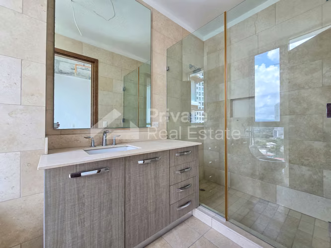 Venta de apartamento en PH Santorini Coco del Mar