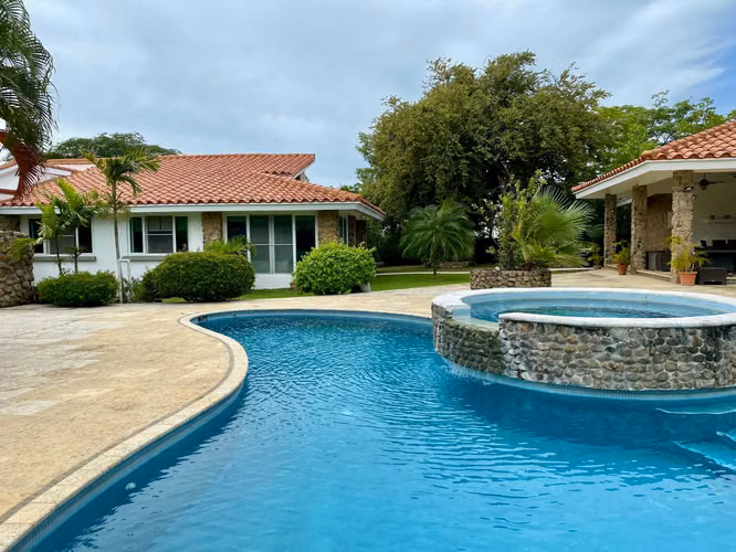 PUNTA BARCO VILLAGE - VENDO HERMOSA RESIDENCIA DE PLAYA - Imagen 16