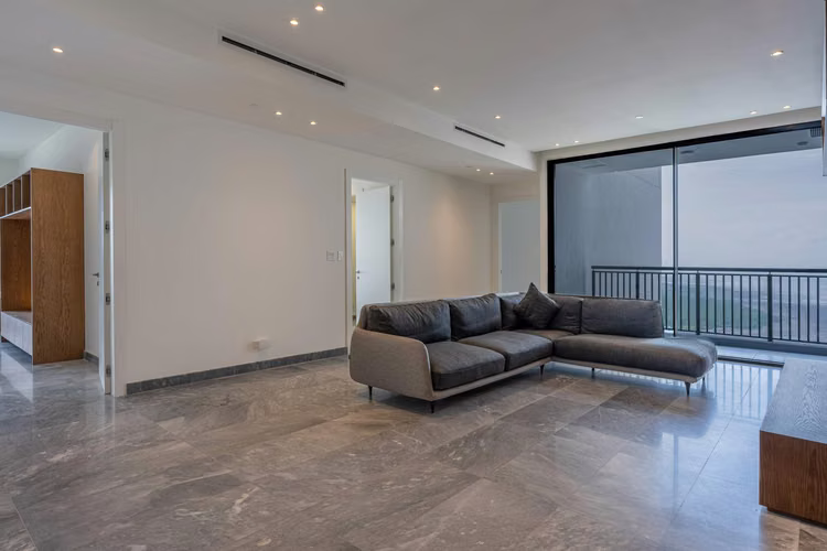 VENTA P.H. UPPER EAST TOWER