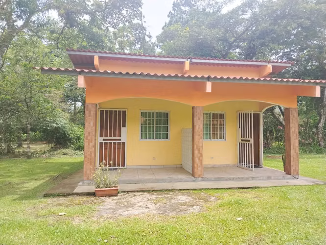 Venta de Cabañas tipo hotel e instalaciones turísticas con terreno de 6,000m2