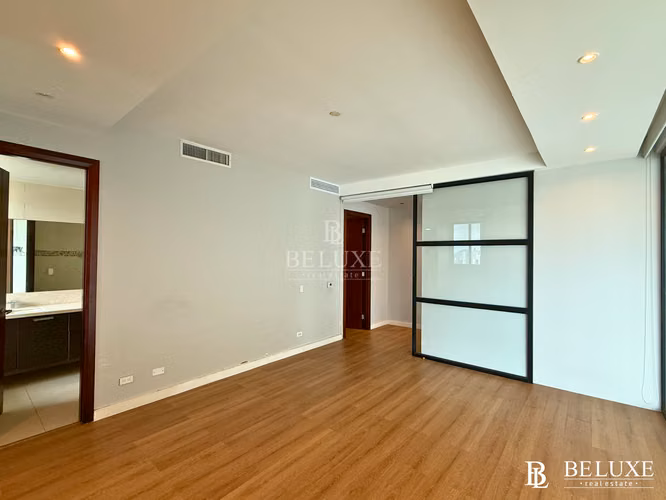 ALQUILER DE APARTAMENTO LOFT EN PH OCEANAIRE, PUNTA PACÍFICA (5)