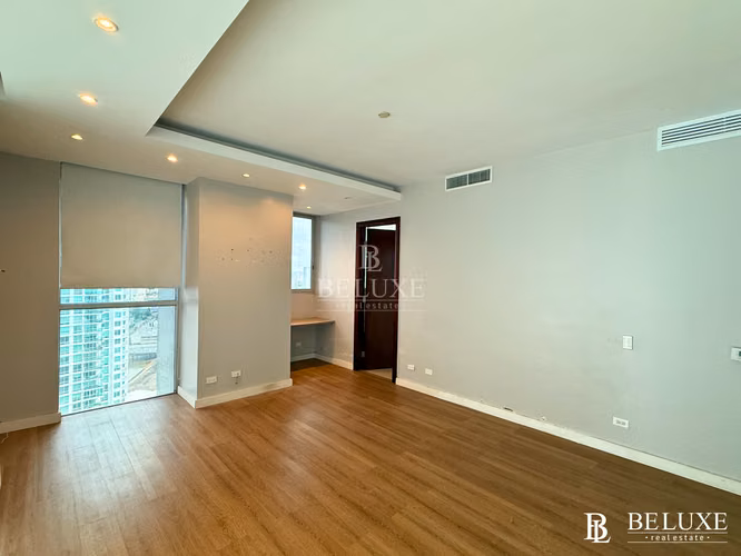 ALQUILER DE APARTAMENTO LOFT EN PH OCEANAIRE, PUNTA PACÍFICA (5)