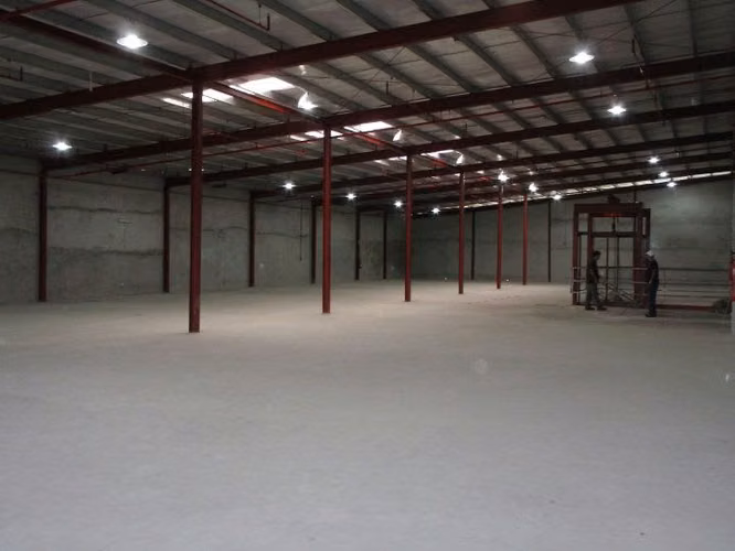 Alquiler de Galera en Costa del Este Parque Industrial