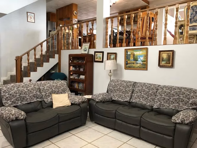 CASA EN VENTA ALTOS DE CERRO AZUL
