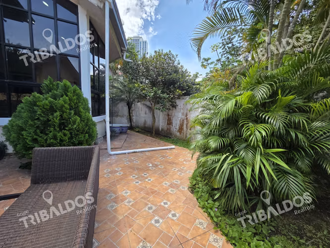 VENTA DE AMPLIA CASA EN PH VILLA DE VIZCAYA, CONDADO DEL REY