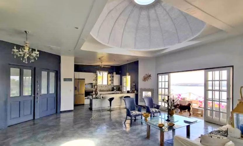 SPECTACULAR ISLAND LIVING AT ITS FINEST