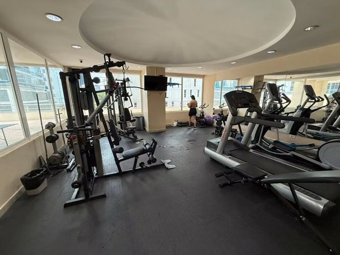 Venta de Apartamento en Obarrio, PH Sunrise Tower, 148m2