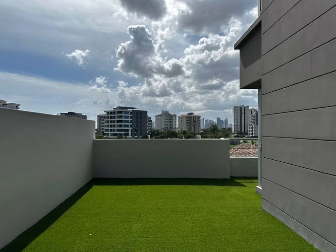 VENTA O ALQUILER / Apartamento de Lujo en Santa María – PH Azalea - Imagen 14