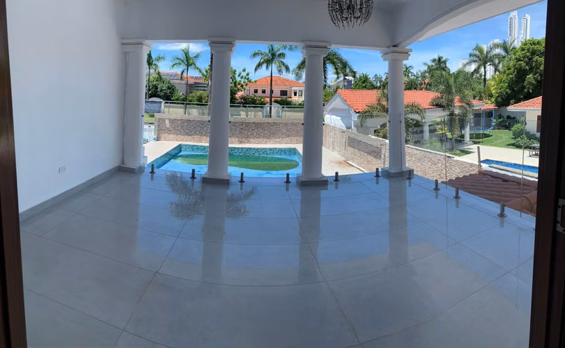COSTA DEL ESTE $1,200,000.00 SUPER PRECIO !
