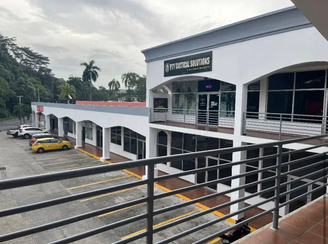 Melissa Foster Luxury Rent Commercial Spaces in Plaza Albrook View MFR1712