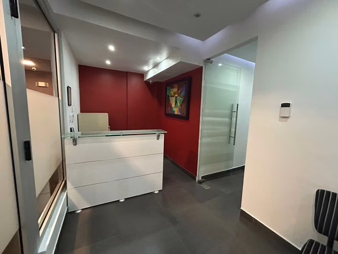 VENTA DE OFICINA EN OBARRIO, PH OFFICE ONE TOWER, 180 m2