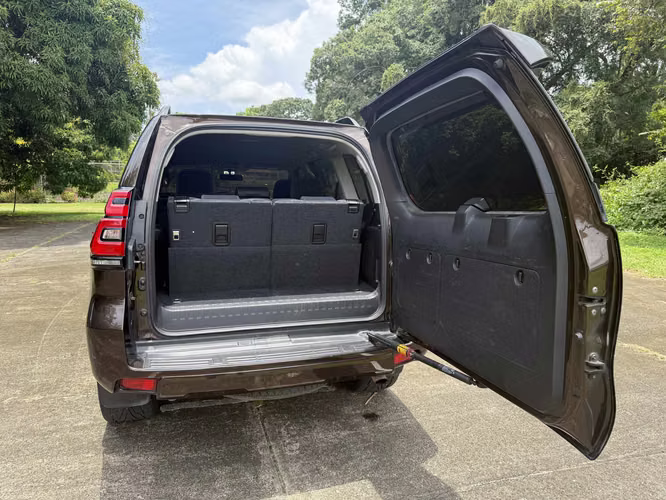 Toyota Prado TX.L - Imagen 18
