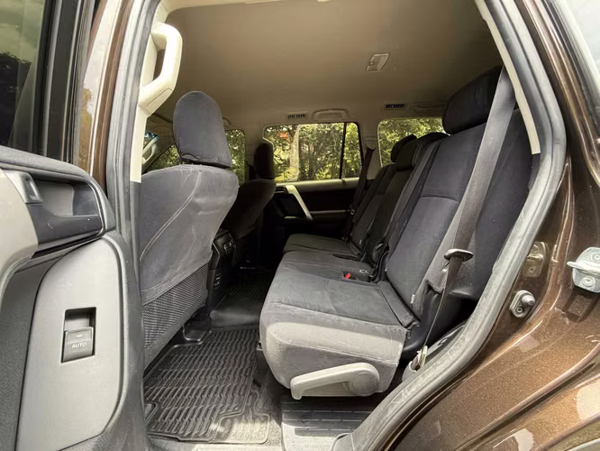 Toyota Prado TX.L - Imagen 12