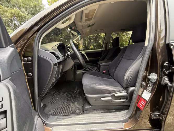 Toyota Prado TX.L - Imagen 10