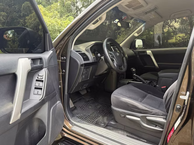 Toyota Prado TX.L - Imagen 9