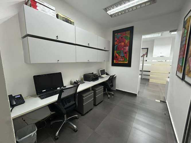 ALQUILER DE OFICINA DE 180 m2 EN OBARRIO, PH OFFICE ONE - Imagen 4