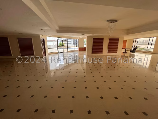 Venta de Apartamento de 606 m2 en PH Belvedere Park, Coco del Mar 26-2778GG