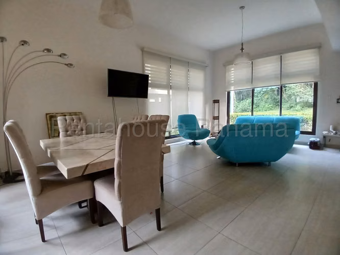 Venta de Casa Exclusiva en PH Nativa, Panamá Pacífico 26-1641GG