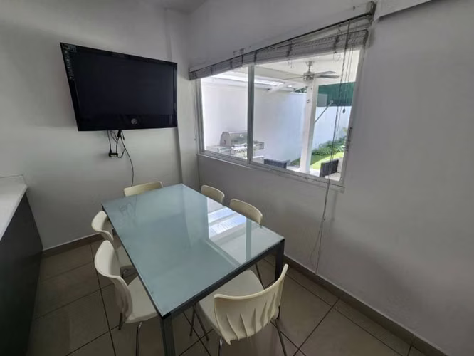 ALTOS DE PANAMÁ /HORIZONTES S/ 4 HABITACION / 410 M /4 BAÑO / DUPLEX
