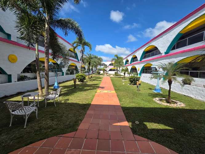 VENDO HOTEL IN PANAMA